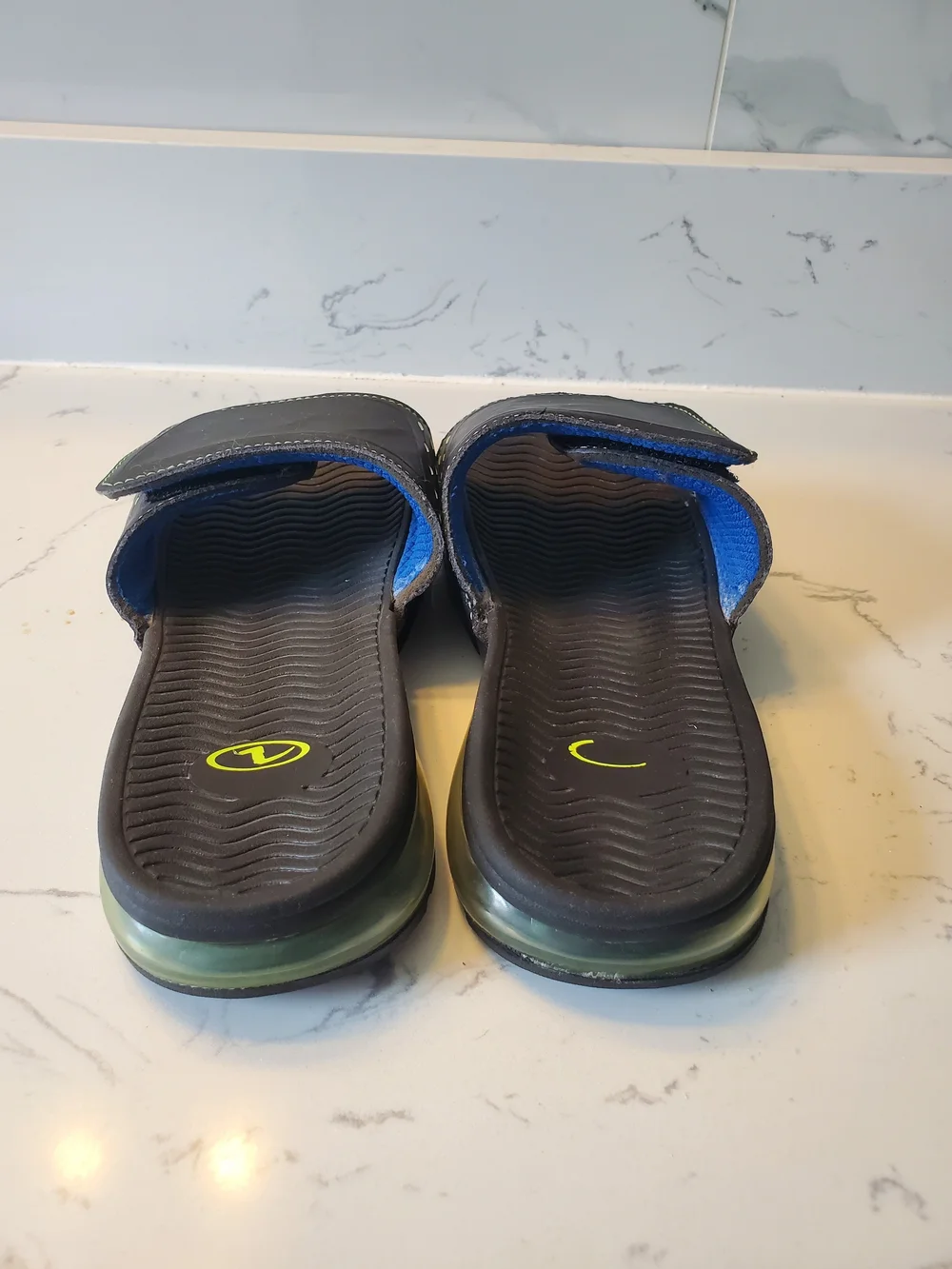 Athletic Works O2 Air adjustable slide Sandals boys size 3/4